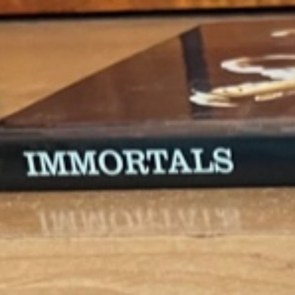 Baseball Immortals Book by MLB Insiders Club.  160 pages in great condition. - Picture 3 of 8